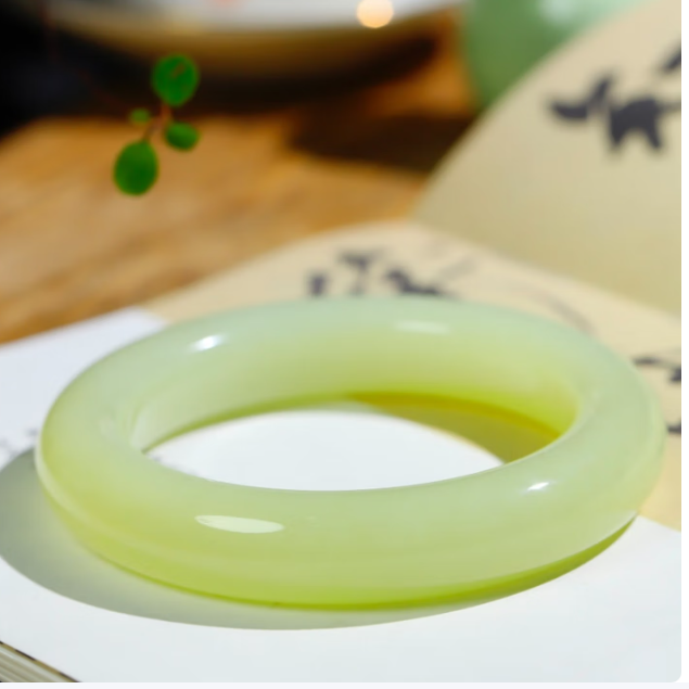 侗秘新疆若羌和田玉若羌黄口手镯平安镯